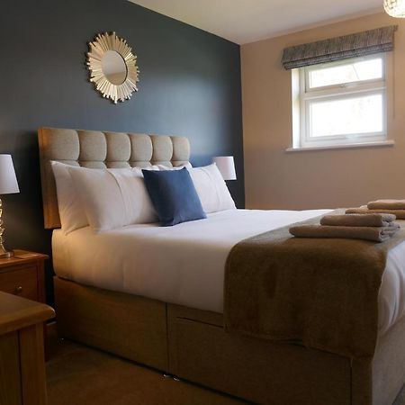 2 Bedroom House Walking Distance To City Centre With Free Parking York Exterior photo
