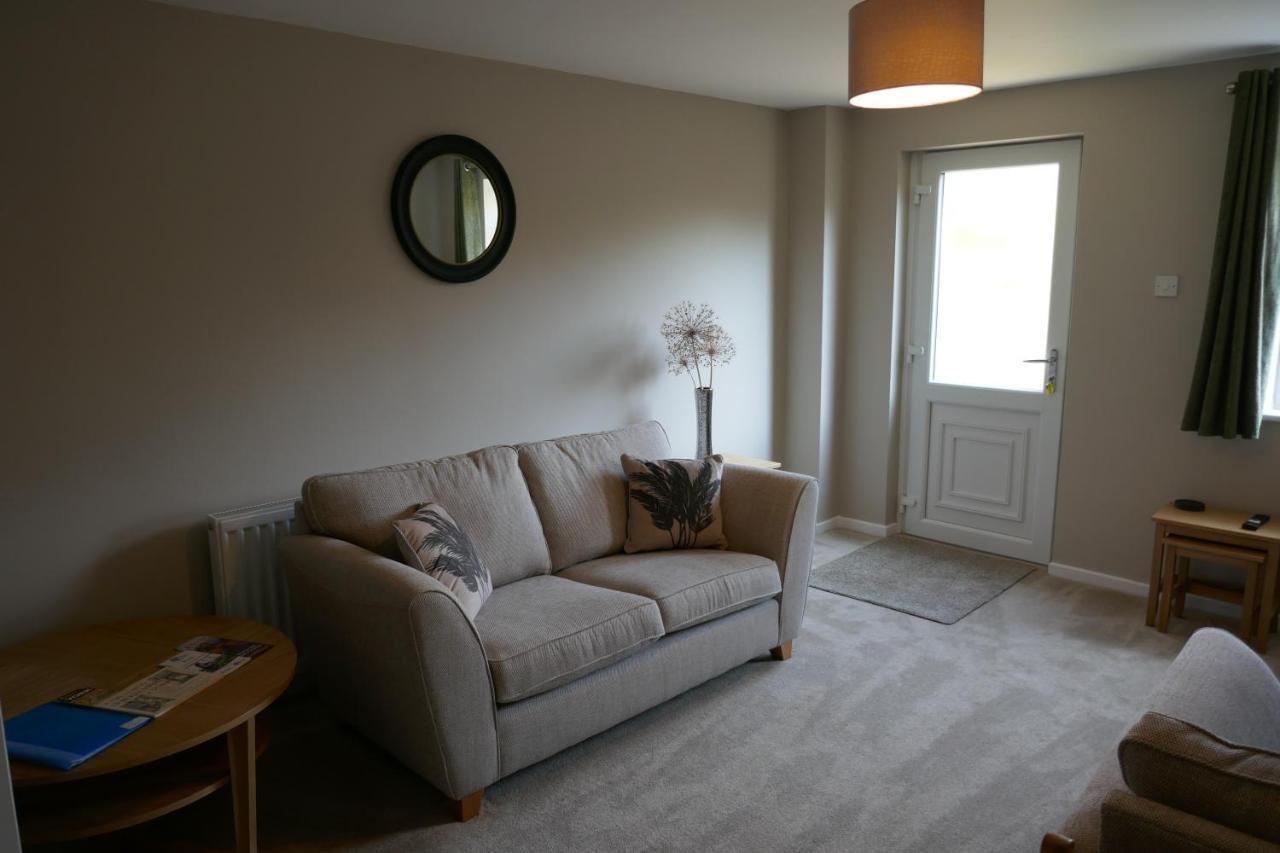 2 Bedroom House Walking Distance To City Centre With Free Parking York Exterior photo