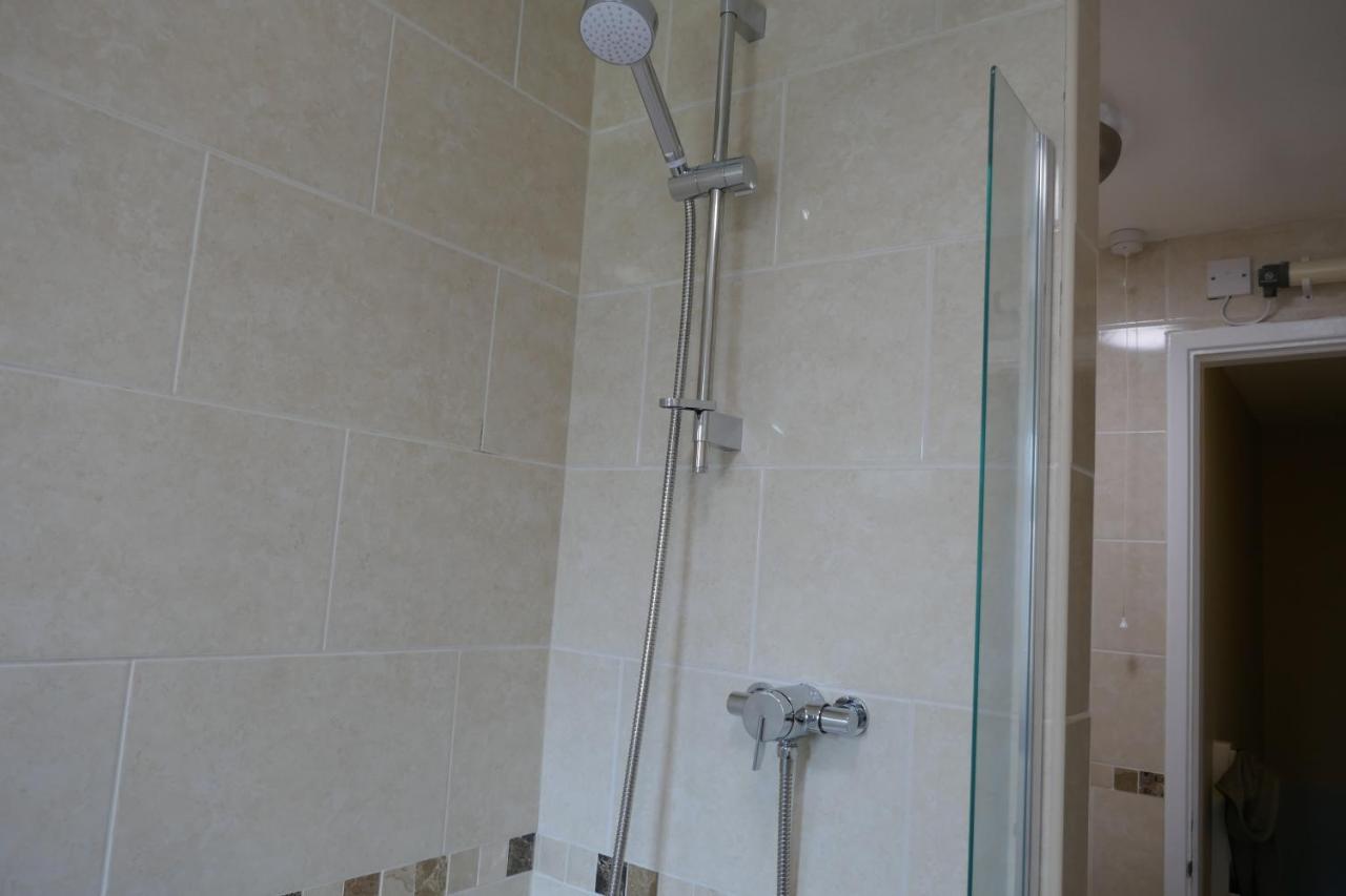 2 Bedroom House Walking Distance To City Centre With Free Parking York Exterior photo