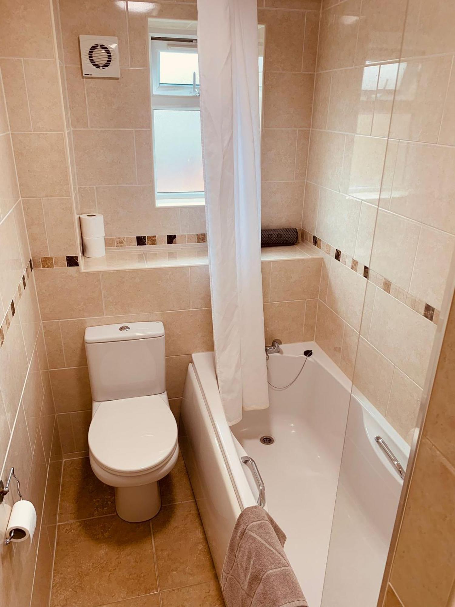 2 Bedroom House Walking Distance To City Centre With Free Parking York Exterior photo