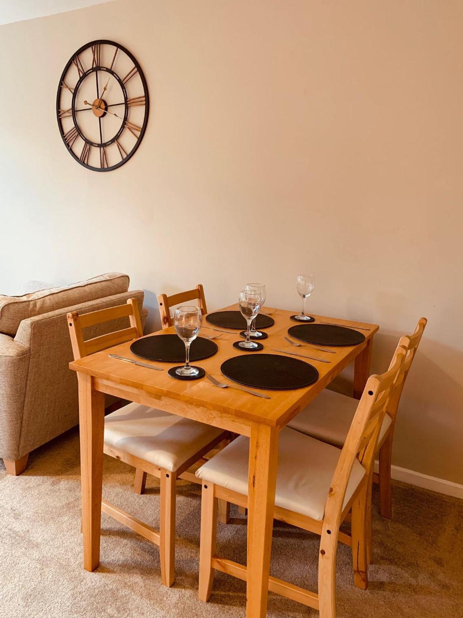 2 Bedroom House Walking Distance To City Centre With Free Parking York Exterior photo